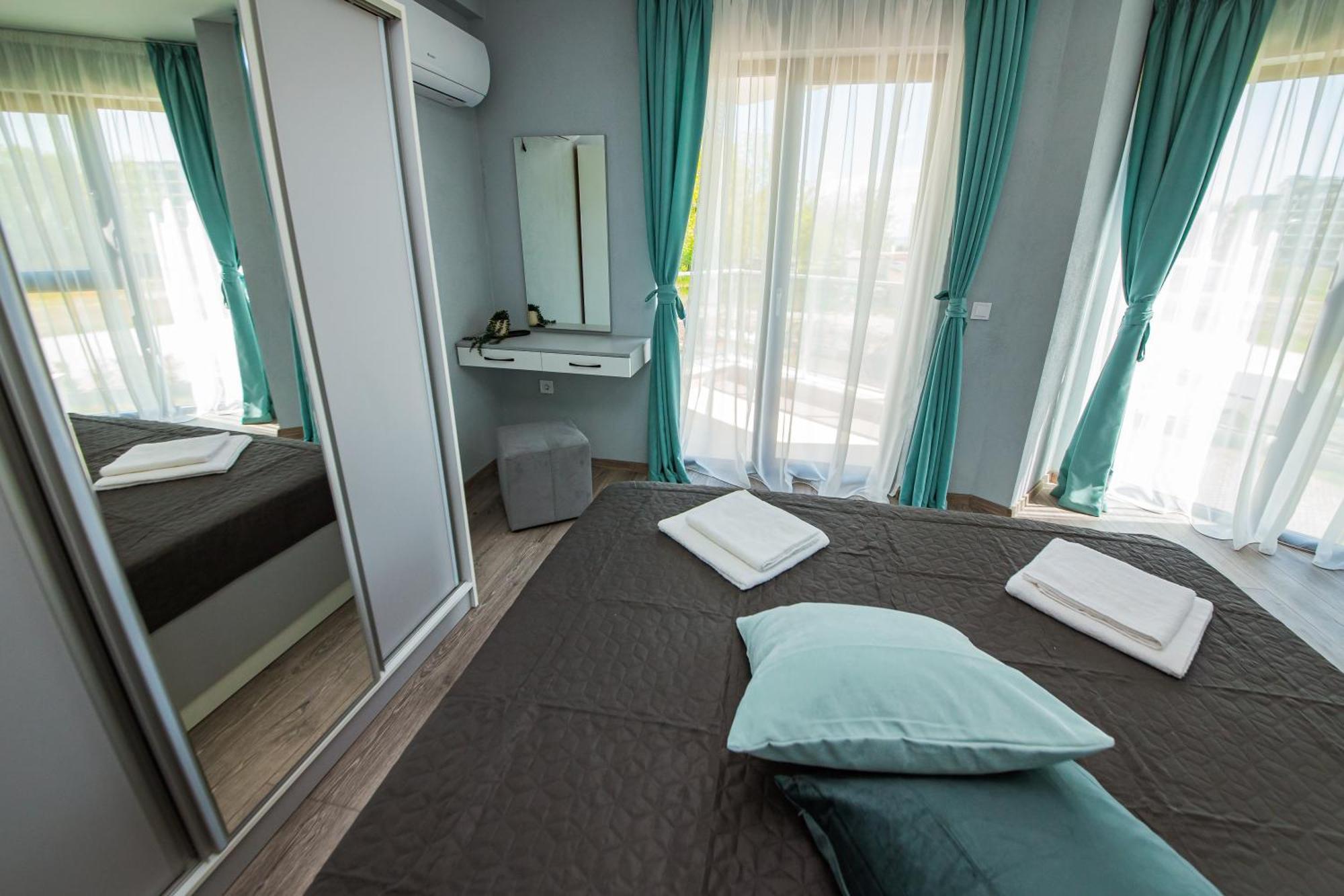 Athmospherevillaema Apartments Kranevo Eksteriør billede